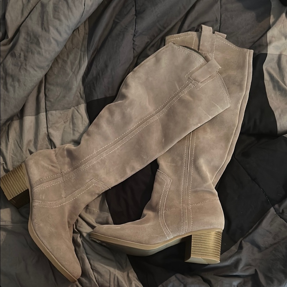 White Mountain Tan Heeled Boots with Slouchy Design